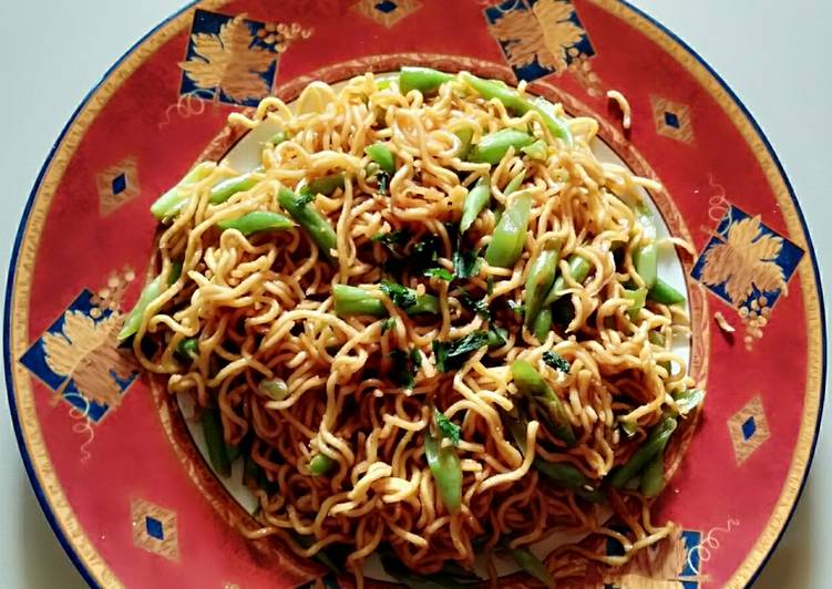 Cara Gampang Membuat Mie goreng Jawa pedas Anti Gagal