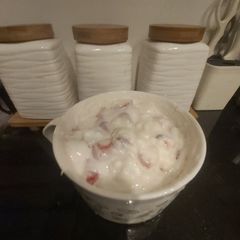 A picture of Yogurt & Fruit.