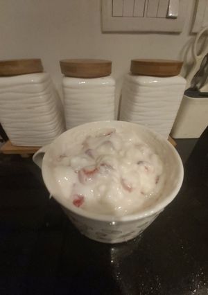A picture of Yogurt & Fruit.