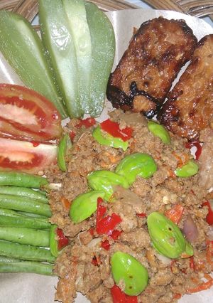 Foto resep Sambal terasi oncom pete