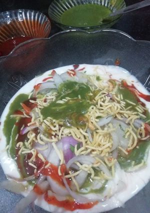 A picture of Oats Tikki Chaat.
