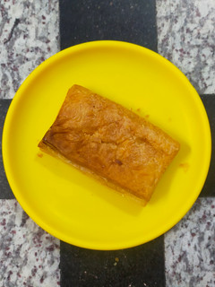 வெஜ் பப்ஸ் (Veg puffs recipe in tamil) செய்முறை முக்கிய புகைப்படம்