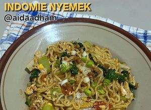 Foto resep Indomie Nyemek