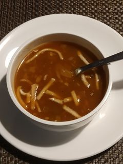 મનચાઉં સૂપ (Manchow Soup Recipe In Gujarati) રેસીપી મુખ્ય ફોટો