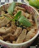 Thịt heo rang húng quế