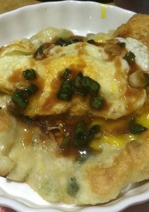 【靜靜小廚】炸蛋蔥油餅 的食譜成品照片