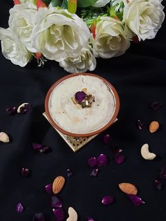 फिरनी (phirni recipe in Hindi) रेसिपी मुख्य फोटो
