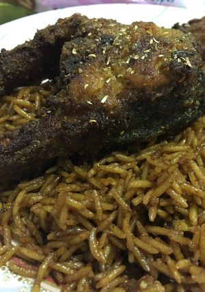صورة لوصفة سمك قاروص مقلي مع رز👌🏻😋