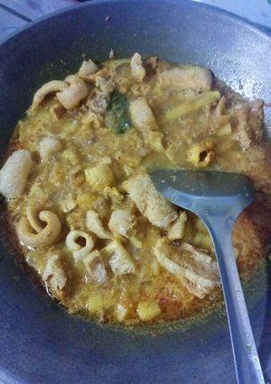 Foto resep Sayur kentang krecek (kerupuk kulit)