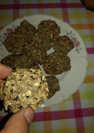 Una foto de Galletas de avena y plátano (sin harina/libre de gluten)