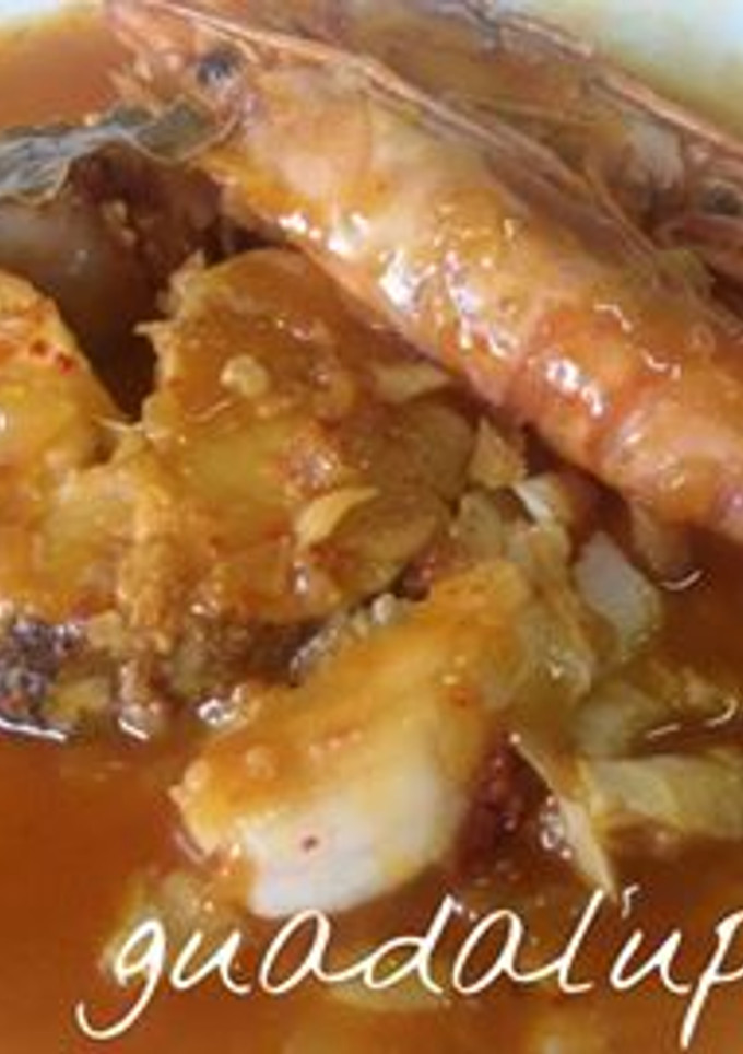 Una foto de Merluza en salsa de pimientos choriceros en gme, gmf y tradicional