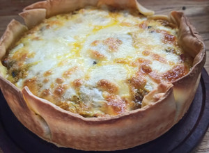 Una foto de Tarta de vegetales y atún