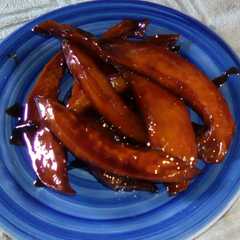 A picture of Dulce de lechoza.