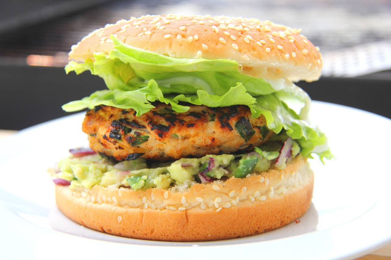 Cheddar-jalapeno csirke burger recept recept fotó