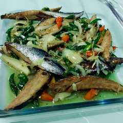รูปของ Oseng Ikan Tongkol Cuwe Cabe Ijo