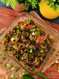 A picture of हरे प्याज़ की सब्जी (spring onion sabji recipe in Hindi).