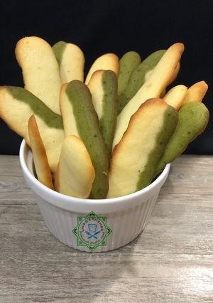 Hình của món Bánh lưỡi mèo (Langues de chat).