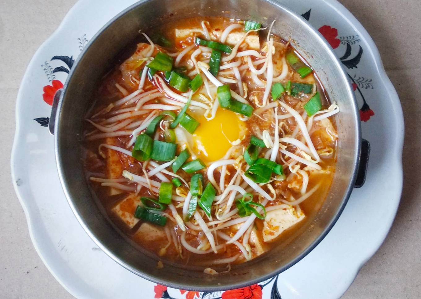 Sundubu Jjigae|Sup Tahu Pedas ala Korea