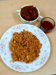 செஸ்வான்(schezwan) சிக்கன் ப்ரைட் ரைஸ் செய்முறை முக்கிய புகைப்படம்