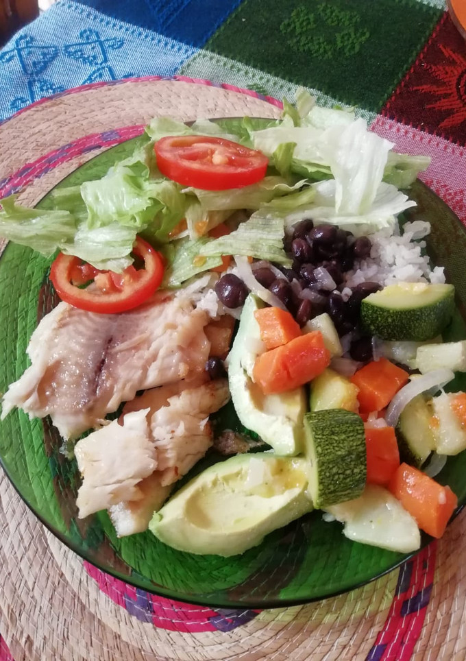Una foto de Filete de pescado al mojo de ajo