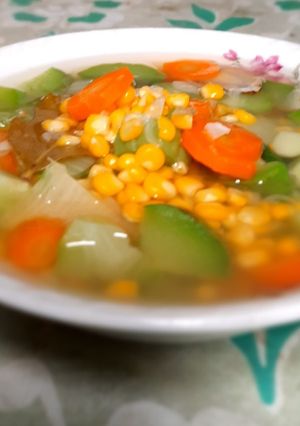 Foto resep Sayur bening jagung wortel