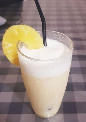 A picture of Healthy pina colada.