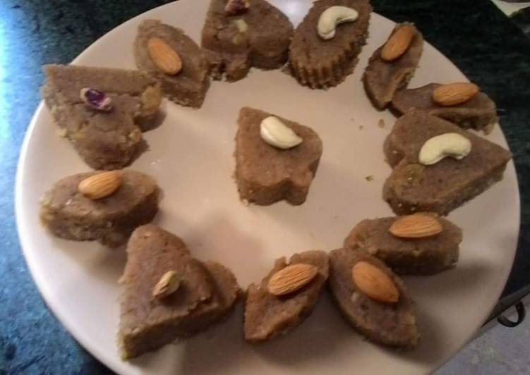 Jaggery Singhara atta burfi