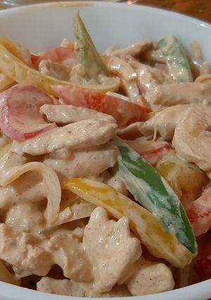 Krémes csirkés fajitas recept fotója