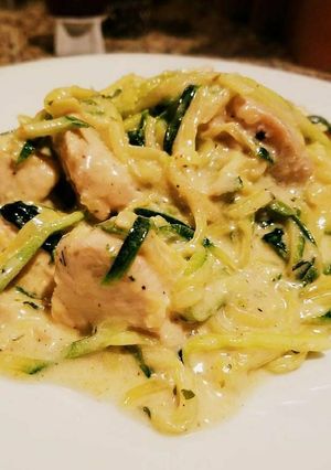 A picture of Chicken Alfredo with Zucchini Spaghetti (Low-Carb).
