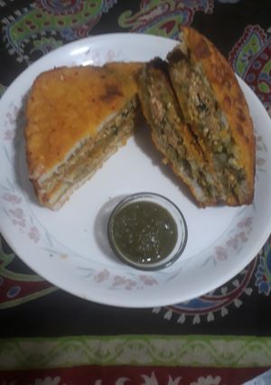 ब्रेड पनीर पकौड़ा (bread paneer pakoda recipe in Hindi) रेसिपी मुख्य फोटो
