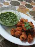 Moth ke mogar ke dal ke pakode