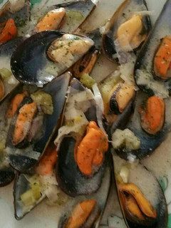Una foto de Mejillones en salsa belga a mi manera