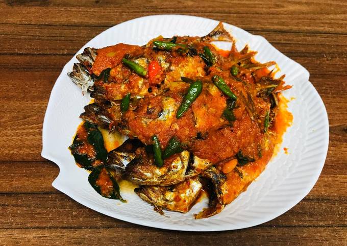 Langkah Mudah Memasak Resep Pesmol Ikan Kembung