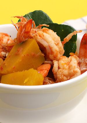 รูปของ แกงส้มฟักทองใส่กุ้ง