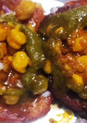 आलू छोले टिक्की (aloo chole tikki recipe in Hindi) रेसिपी मुख्य फोटो
