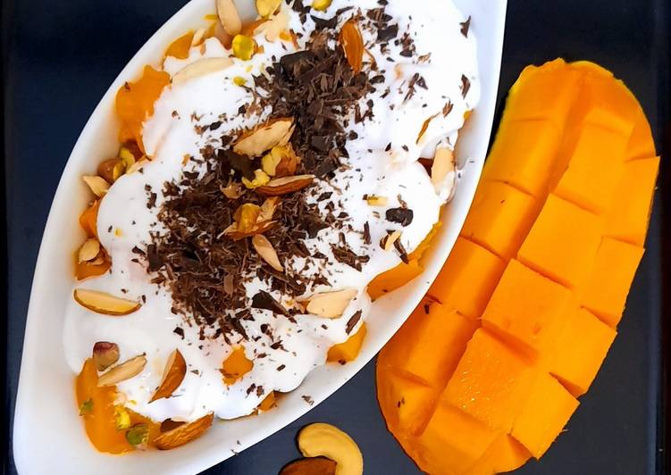 Simple Way to Make Favorite Creamy Mangoes with nuts🥭🥭🥭🥭🥭