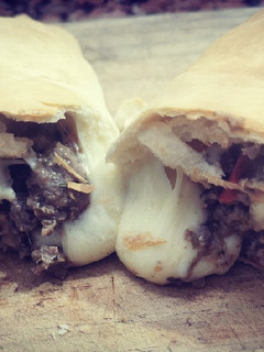 Una foto de Calzones rellenos de carne con zapallo kabutia