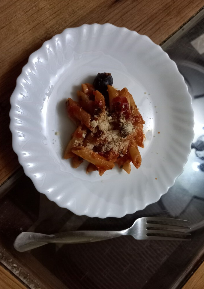 Una foto de Pasta a la puttanesca