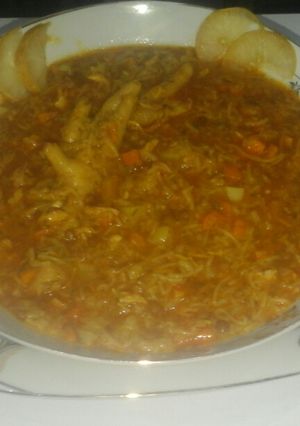 عکسی از دستور سوپ مقوی پای مرغ