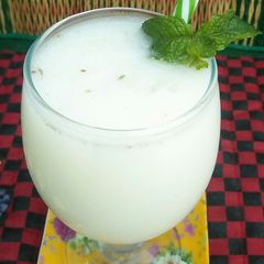 A picture of Kachi Lassi /Namkeen Lassi😋🍸.