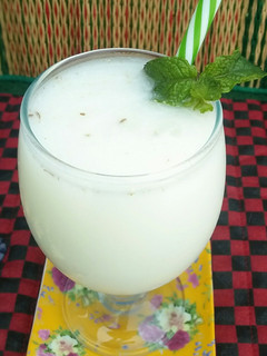 A picture of Kachi Lassi /Namkeen Lassi😋🍸.