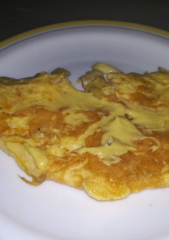 Una foto de Tortilla francesa de un huevo con un quesito