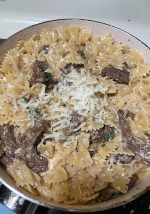A picture of Creamy paprika steak & noodles.