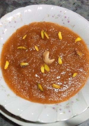 A picture of Caramel Halwah.