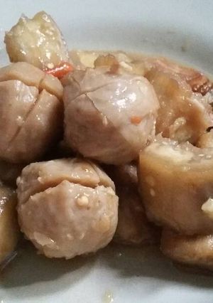 Foto resep Tumis terong bakso(#pr_recookolahanbakso)