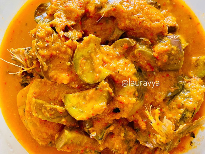 Bagaimana Membuat Asam Pedas Ikan Tongkol dengan Terong Anti Gagal