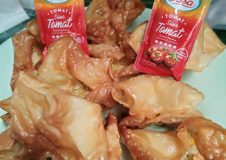 Pangsit Isi Tahu Wortel