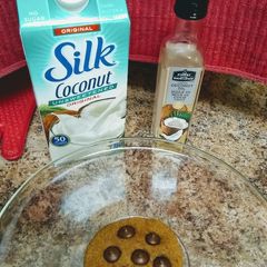 A picture of Almond flour chocolate chip cookies (Keto).