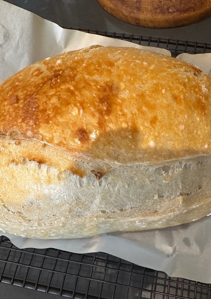 A picture of Beginners SourDough Bread - Amazing and simple :).