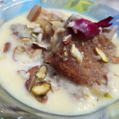 A picture of Shahi Tukda.